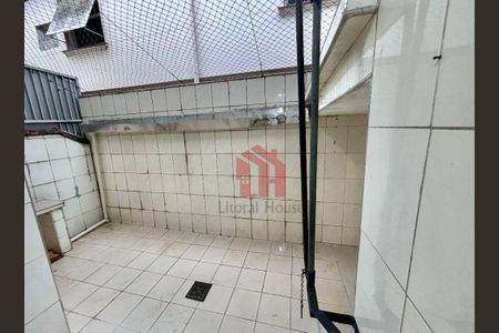 2_photo/94ce037b2b.981a3acd5cb97ec6-ATLAS-08f0e911-4325-4e91-b127-40505bf152ff.jpg de casa à venda com 2 quartos, 86m² em Vila Matias, Santos