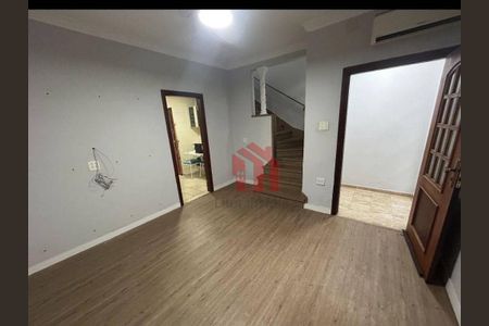 5_photo/94ce037b2b.981a3acd5cb97ec6-ATLAS-4130d3cd-28ff-42be-a496-a33d9dd8b191.jpg de casa à venda com 2 quartos, 86m² em Vila Matias, Santos