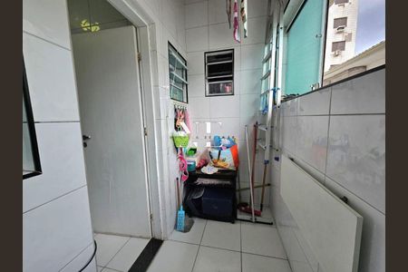 24_photo/94ce037bb7.0f81dd1a9a4f6ffb-ATLAS-4a9cffe8-402f-4460-9b9f-27bb72b247b6.jpg de apartamento à venda com 3 quartos, 105m² em Vila Matias, Santos