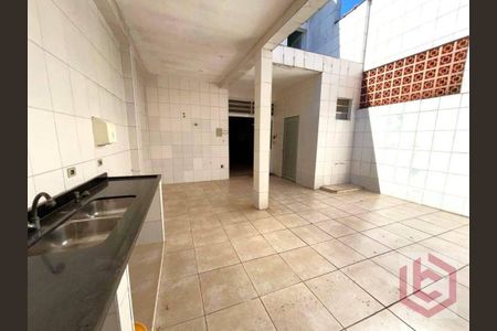 30_photo/94ce039e99.16787a6ea0be7e8a-ATLAS-b1a37449-060b-4b0e-aa56-82ca8d862aba.jpg de casa à venda com 3 quartos, 220m² em Vila Matias, Santos