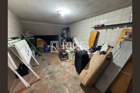 36_photo/94ce039e9f.e17343cf5b702f60-ATLAS-812ff0b3-d3ee-4831-b8ea-caf508e9d88a.jpg de casa à venda com 3 quartos, 332m² em Vila Matias, Santos