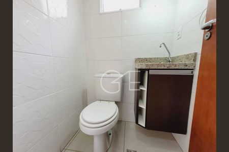 2_photo/94ce039f71.ddd2e01ba80b37d3-ATLAS-4cf8e0e7-3add-45b8-9d04-4516423e903c.jpg de casa à venda com 2 quartos, 90m² em Vila Matias, Santos