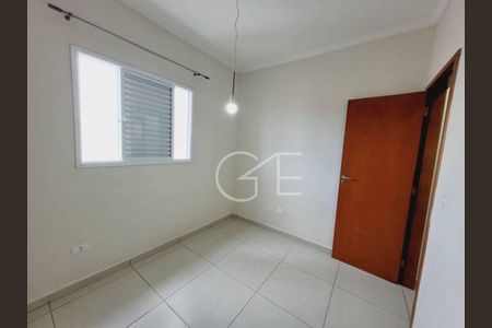 2_photo/94ce039f71.ddd2e01ba80b37d3-ATLAS-a18e11a3-ee08-4b02-88e7-79e1b60c60ba.jpg de casa à venda com 2 quartos, 90m² em Vila Matias, Santos