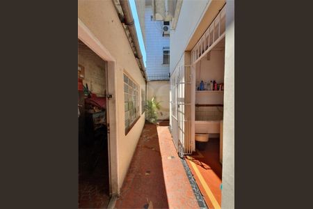 7_photo/94ce03a08d.98aa73114e05fd3e-ATLAS-e04d86df-c41b-4721-b871-6185102074e9.jpg de casa à venda com 3 quartos, 173m² em Macuco, Santos