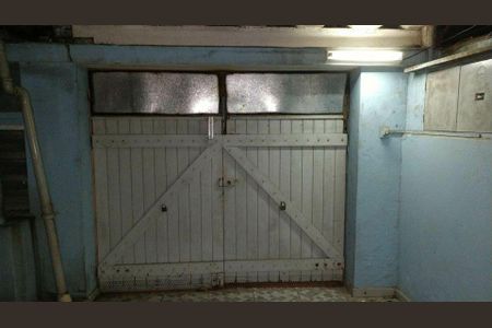 10_photo/94ce03a12b.f348c8852f19f3bd-ATLAS-41a644b2-5ed5-4bf1-935c-7e0e76dfc600.jpg de casa à venda com 3 quartos, 363m² em Vila Matias, Santos