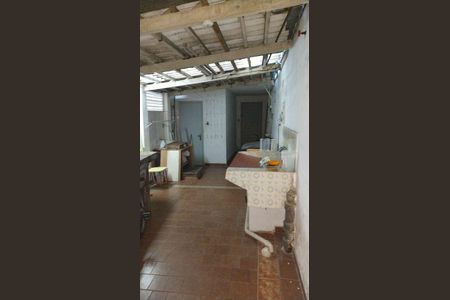 33_photo/94ce03a12b.f348c8852f19f3bd-ATLAS-f130a80e-409e-4f0c-919d-7846830fd272.jpg de casa à venda com 3 quartos, 363m² em Vila Matias, Santos