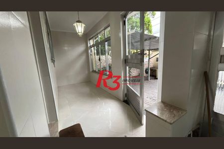 5_photo/94ce03a13b.2b57347f83d48e3d-ATLAS-5d1b2b3e-0b08-410a-bf0a-63d6552f8b6c.jpg de casa para alugar com 4 quartos, 263m² em Macuco, Santos