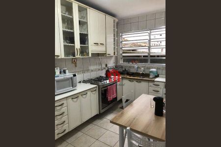 2_photo/94ce03a193.8b238b2f56f58e8d-ATLAS-0c68b7bc-8936-42a6-a9dd-a324a0e02f7f.jpg de casa à venda com 3 quartos, 300m² em Macuco, Santos