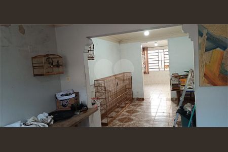 5_photo/94ce03a19d.786c4abf0a136510-ATLAS-d6a13207-9f1e-4b5a-b1ec-c2c132b77b8e.jpg de casa à venda com 2 quartos, 169m² em Vila Matias, Santos