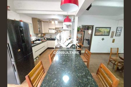 6_photo/94ce03a1a5.2b57347f83d48e3d-ATLAS-39fd9122-c79c-42e0-b527-dfc0c19ddfb1.jpg de casa à venda com 5 quartos, 255m² em Vila Matias, Santos