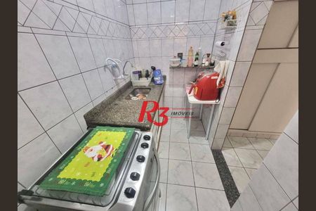 8_photo/94ce03a30d.ef77fb674bfea678-ATLAS-28d2a91d-45b0-408f-a434-d7c663144dd1.jpg de casa à venda com 2 quartos, 80m² em Macuco, Santos