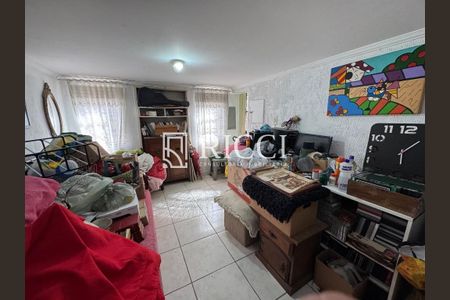 25_photo/94ce03a3f7.e31a495c18706ffc-ATLAS-5c24be0c-bcc2-497f-a2b9-76a739ee24c7.jpg de casa à venda com 3 quartos, 144m² em Macuco, Santos