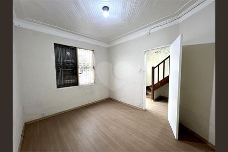 11_photo/94ce03a499.413b54f4bf74f905-ATLAS-aaab46d2-9f4e-4d75-825a-5c799ce94a6a.jpg de casa à venda com 4 quartos, 117m² em Macuco, Santos