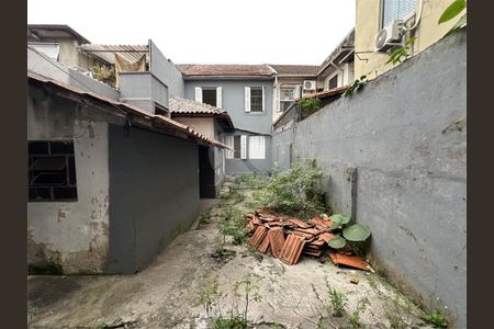 33_photo/94ce03a499.413b54f4bf74f905-ATLAS-d96bd952-4b0e-4fd0-a96d-1b60f3ea5b99.jpg de casa à venda com 4 quartos, 117m² em Macuco, Santos