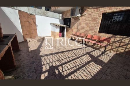 8_photo/94ce03a4c5.821bca6a381fcd78-ATLAS-efc8ebfd-4631-4621-bc73-de9ad38810ac.jpg de casa à venda com 3 quartos, 139m² em Macuco, Santos