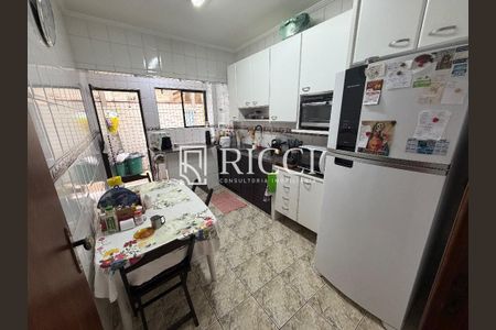 8_photo/94ce03a4d7.9b0e853e47463488-ATLAS-7c44e1d5-1b82-4512-afc0-8048a947bbbc.jpg de casa à venda com 2 quartos, 138m² em Macuco, Santos
