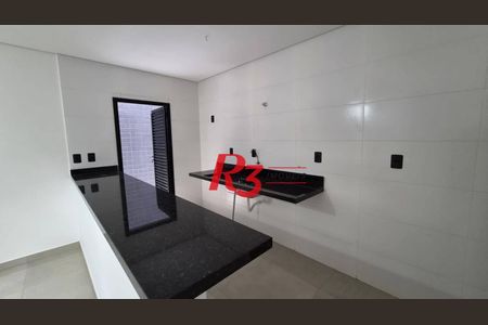 3_photo/94ce03a517.272c9ee5b52d3f91-ATLAS-1cc752ce-712d-4937-bd88-3d5d441b3af1.jpg de casa para alugar com 2 quartos, 65m² em Macuco, Santos