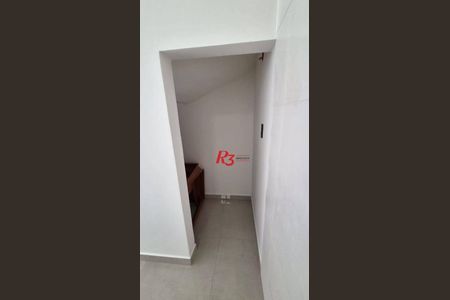 18_photo/94ce03a517.4854be70043f1819-ATLAS-2c94107f-4d78-4698-9fd5-75dc9dacb2e5.jpg de casa à venda com 2 quartos, 70m² em Macuco, Santos