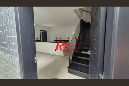 3_photo/94ce03a517.a5135e96e116dcfc-ATLAS-c19285a0-1aca-47a0-b01c-7f0ea7ece02b.jpg de casa para alugar com 2 quartos, 65m² em Macuco, Santos