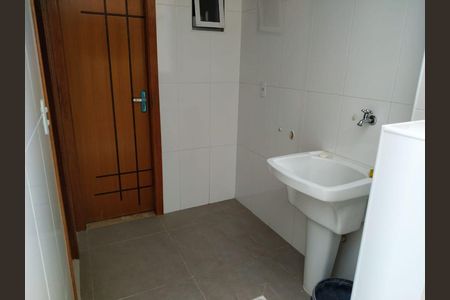 11_photo/94ce03a619.08f922be3a726ba4-ATLAS-e0eb43e7-3f5b-4fc4-9b31-a92186c530c0.jpg de casa à venda com 3 quartos, 175m² em Boqueirão, Santos