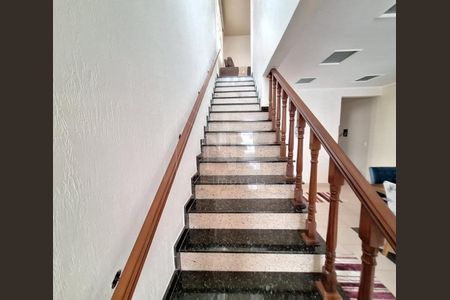 9_photo/94ce03a633.2f15d505e37c7ac5-ATLAS-97483d65-c10b-4c4e-950f-2e3acfaeb738.jpg de apartamento à venda com 6 quartos, 195m² em Boqueirão, Santos