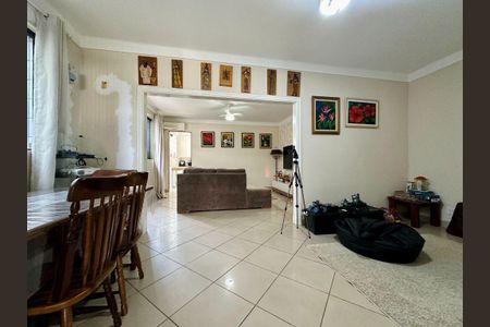 3_photo/94ce03a645.c3f00cfadba54684-ATLAS-20c8a4f4-bd2f-4c48-85a6-aa53d8308444.jpg de casa à venda com 3 quartos, 166m² em Boqueirão, Santos