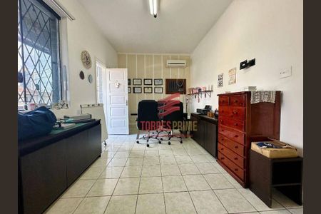 19_photo/94ce03a645.c3f00cfadba54684-ATLAS-804c0b5b-b3d7-4ee1-84b4-af1a697b2a60.jpg de casa à venda com 3 quartos, 167m² em Boqueirão, Santos