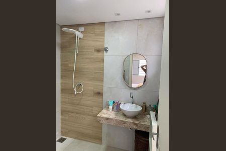 44_photo/94ce03a64f.dda3a78fb47de289-ATLAS-aaf7ba2a-e883-4448-a8d4-06158ae927a1.jpg de casa à venda com 3 quartos, 168m² em Boqueirão, Santos