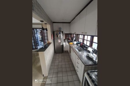 25_photo/94ce03a7d1.a092227452ef5b5b-ATLAS-5207eec0-8393-4a20-aa57-ff7079d298bd.jpg de casa à venda com 3 quartos, 120m² em Boqueirão, Santos