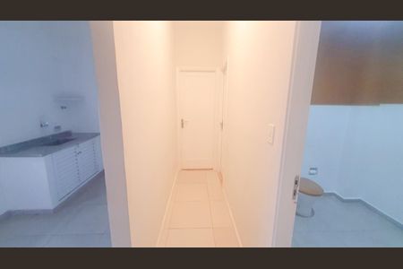 2_photo/94ce03a849.f861ecc718bdcbd7-ATLAS-6a10beab-b62d-4539-a7c0-e0376d549a01.jpg de apartamento à venda com 0 quarto, 83m² em Boqueirão, Santos