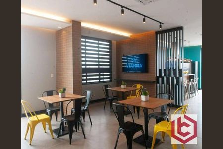 3_photo/94ce03a853.424e2eafe4b3639b-ATLAS-2d56d055-a4cd-4d05-a2e9-c1603babd3cd.jpg de apartamento à venda com 1 quarto, 57m² em Boqueirão, Santos