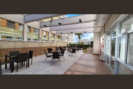 5_photo/94ce03a86b.13c06f3cd88e438c-ATLAS-ff2f9213-c250-4e46-8da9-52d25f087d96.jpg de apartamento à venda com 1 quarto, 47m² em Boqueirão, Santos