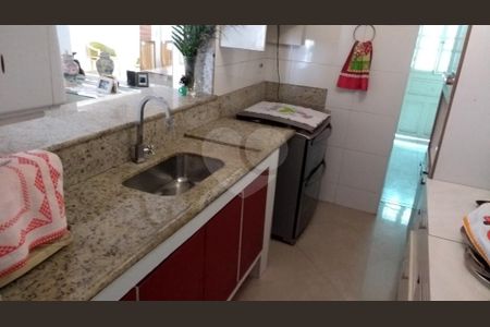 10_photo/94ce03a87b.cc80a849dbb3670d-ATLAS-e00013c3-a36f-4d57-895f-ac39fed7882f.jpg de casa à venda com 3 quartos, 125m² em Boqueirão, Santos