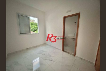 23_photo/94ce03a8a3.832a1e1e5565aa8a-ATLAS-95b577aa-3fbc-42e6-8b75-1216d20f14ee.jpg de casa à venda com 3 quartos, 84m² em Boqueirão, Santos