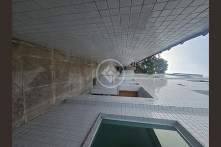 7_photo/94ce03a8a3.aef4de6394ba8e6d-ATLAS-e793d226-8868-489f-b1e0-98a19c43484f.jpg de casa à venda com 3 quartos, 166m² em Boqueirão, Santos