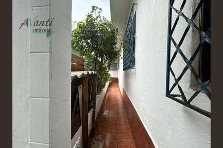 5_photo/94ce03a8bd.e98a0441d5514113-ATLAS-37130e3a-d659-4840-bcce-ccf9733efcbf.jpg de casa à venda com 3 quartos, 122m² em Boqueirão, Santos