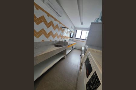 46_photo/94ce03a90f.4f48e483d4bcdc3b-ATLAS-54ba7560-70bb-4c44-83a6-19542023287c.jpg de apartamento à venda com 1 quarto, 55m² em Boqueirão, Santos