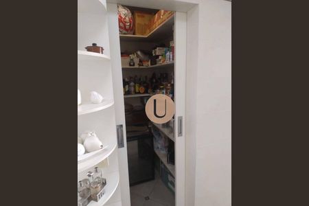 4_photo/94ce03a9b5.42b3b55fa11c7c4f-ATLAS-227719ed-769f-4aea-9b25-57e0eeb8fe8b.jpg de apartamento à venda com 3 quartos, 238m² em Boqueirão, Santos