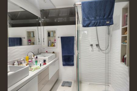 3_photo/94ce03a9e1.d4cd3ef4a562316a-ATLAS-1bf92085-c4e8-4c8e-86ed-b507946d5a4a.jpg de apartamento à venda com 3 quartos, 160m² em Boqueirão, Santos