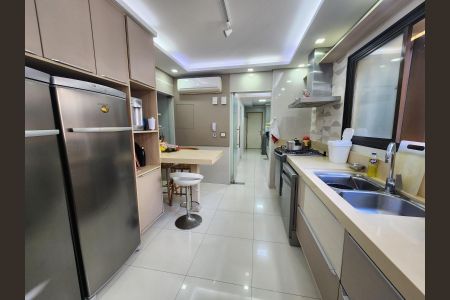 4_photo/94ce03a9e1.d4cd3ef4a562316a-ATLAS-21179ec5-e5a1-4055-a2fa-10f6f87d4dd2.jpg de apartamento à venda com 3 quartos, 160m² em Boqueirão, Santos