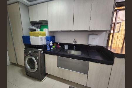 12_photo/94ce03a9e1.d4cd3ef4a562316a-ATLAS-455ab3f3-37d7-4c8d-b012-ecf2a5789bb0.jpg de apartamento à venda com 3 quartos, 160m² em Boqueirão, Santos