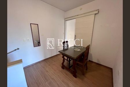 3_photo/94ce03aa23.49c40a4e0c1b1036-ATLAS-2b96172d-916f-485f-a59c-9ea925b9df48.jpg de casa à venda com 2 quartos, 75m² em Boqueirão, Santos