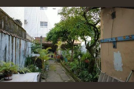 4_photo/94ce03aa3f.1a2575360a780997-ATLAS-2e7a5b0a-e321-4d0e-8139-32cb8ba61087.jpg de casa à venda com 2 quartos, 173m² em Boqueirão, Santos