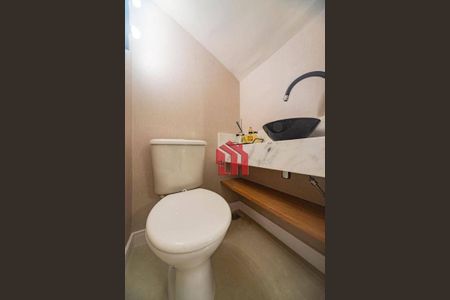 2_photo/94ce03aa4d.c2a80bce492ca579-ATLAS-174e173b-5e7c-449e-ba1a-cafb10c9ec32.jpg de casa à venda com 2 quartos, 90m² em Boqueirão, Santos