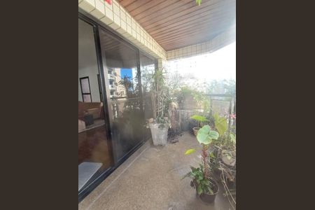 2_photo/94ce03aa5b.8b238b2f56f58e8d-ATLAS-06f4b95c-b755-438f-896a-d8b484923ff4.jpg de apartamento à venda com 4 quartos, 240m² em Boqueirão, Santos