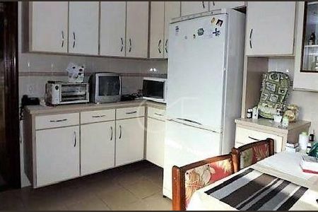 2_photo/94ce03aa5b.fdacbfe54436e45e-ATLAS-9e26a476-6eb1-4d04-a17e-bdbef1c73ed5.jpg de apartamento à venda com 4 quartos, 260m² em Boqueirão, Santos