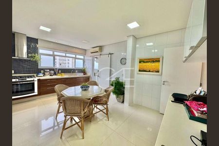 26_photo/94ce03aa83.6e18a788da88fe43-ATLAS-e0e942c9-9d64-425f-b570-94a352c023bb.jpg de apartamento à venda com 3 quartos, 185m² em Boqueirão, Santos