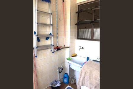 11_photo/94ce03aa93.fc5987373cdbaa4f-ATLAS-87a30a06-7ceb-410e-941e-f75cdbd99cd3.jpg de apartamento à venda com 1 quarto, 60m² em Boqueirão, Santos