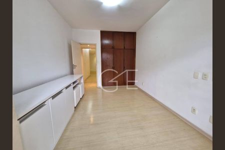 5_photo/94ce03aa95.2d37589c19e09b0b-ATLAS-6d3d5193-60f5-43fb-80b6-a4a58d0511d1.jpg de apartamento à venda com 3 quartos, 150m² em Boqueirão, Santos