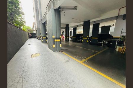 3_photo/94ce03aa9f.23351eba74f1df34-ATLAS-5164b768-5b64-4245-b5a7-a21b60dbd4b2.jpg de apartamento à venda com 1 quarto, 30m² em Boqueirão, Santos